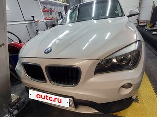 2013 BMW X1 18i I (E84) Рестайлинг, белый, 1200000 рублей, вид 3