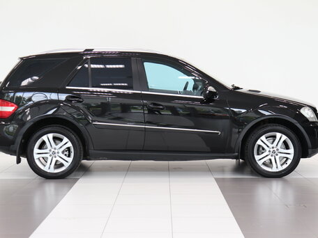 2010 Mercedes-Benz M-Класс 350 II (W164) Рестайлинг, чёрный, 1091000 рублей, вид 3