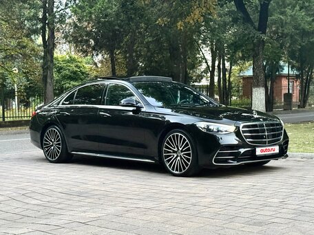 2021 Mercedes-Benz S-Класс 450 Long 4MATIC VII (W223), чёрный, 9900000 рублей, вид 3