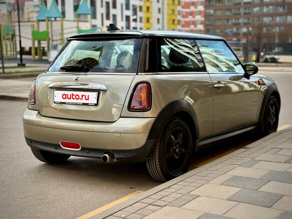 2007 Mini Hatch Cooper II (R56), серый - вид 4