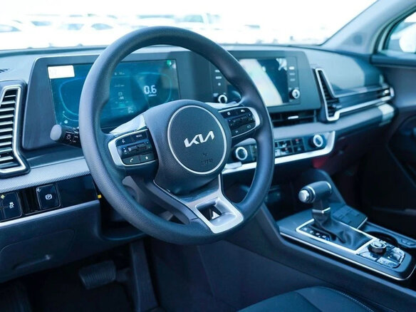 2026 Kia Sportage V, белый, 3650548 рублей - вид 7