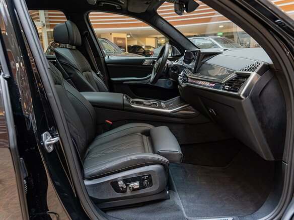 2026 BMW X7 40d I (G07) Рестайлинг, чёрный, 17490000 рублей - вид 13