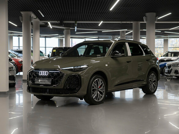 2026 Audi Q5 L III (GU), зелёный, 6665000 рублей