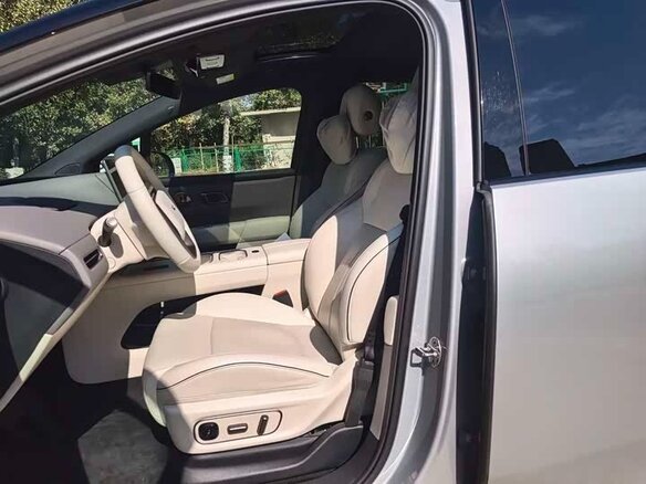 2026 Li Auto (Lixiang) i6, серебристый, 7250000 рублей - вид 8