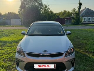 2019 Kia Rio IV, серый, 1600000 рублей, вид 1