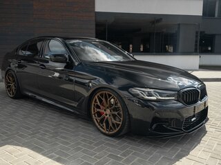 2021 BMW 5 серии 540i VII (G30/G31/G38) Рестайлинг, чёрный, 4176906 рублей, вид 2