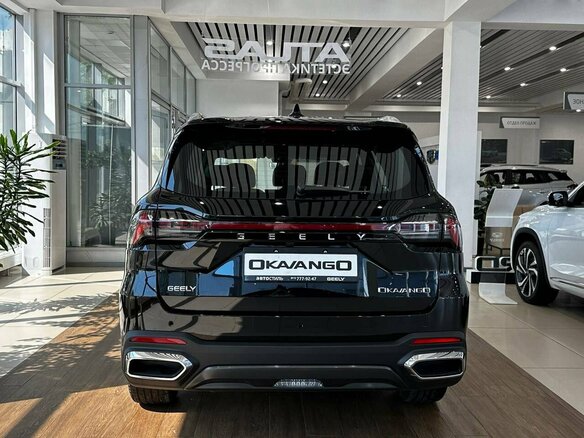 2024 Geely Okavango I Рестайлинг, чёрный, 4045131 рублей - вид 3