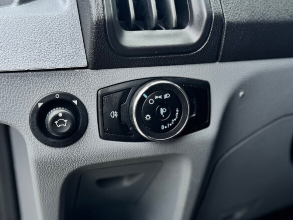 2017 Ford Transit, белый, 1900000 рублей - вид 13