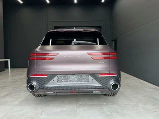 2023 Genesis GV70 I, красный, 10650000 рублей, вид 5