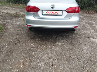 2012 Volkswagen Jetta VI, серебристый, 875000 рублей, вид 2