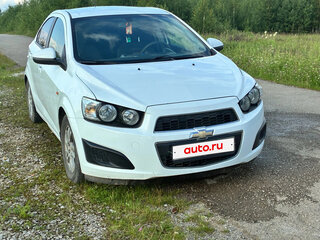 2012 Chevrolet Aveo II, белый, 690000 рублей, вид 4