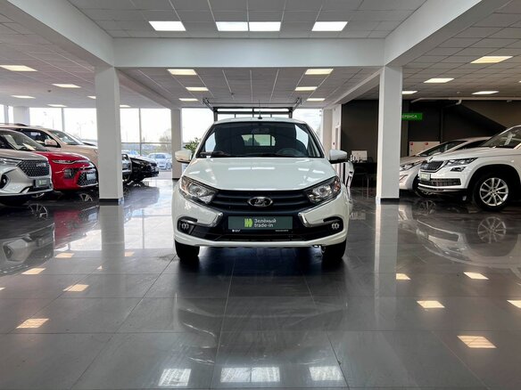 2021 Lada (ВАЗ) Granta I Рестайлинг, белый, 670000 рублей - вид 2