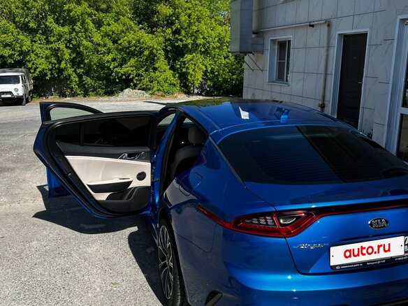 2018 Kia Stinger I, синий - вид 3