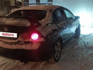 2008 Honda Civic VIII, чёрный, 975000 рублей, вид 2