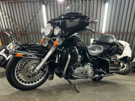 2013 Harley-Davidson Electra Glide, чёрный, 1050000 рублей, вид 2