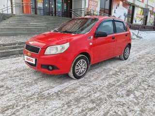 2011 Chevrolet Aveo I Рестайлинг, красный, 439000 рублей, вид 1
