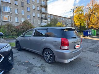2005 Toyota Wish I, серый, 670000 рублей, вид 4