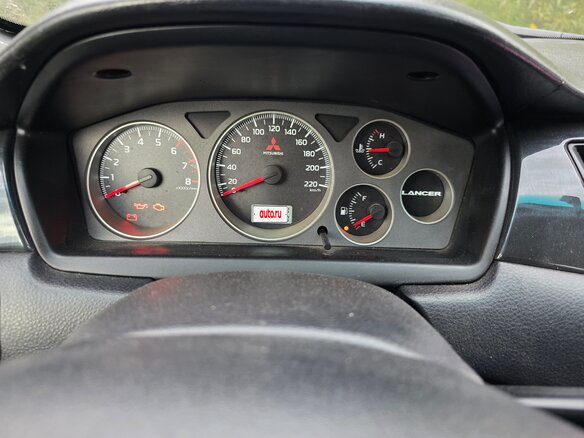 2004 Mitsubishi Lancer IX, серебристый, 335000 рублей - вид 4