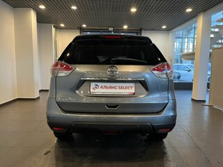 2017 Nissan X-Trail III, серый, 1890000 рублей, вид 4