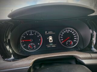 2021 Kia K5 III, серый, 2600000 рублей, вид 3