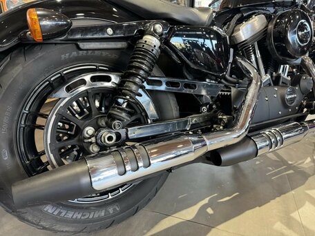 2018 Harley-Davidson Forty-Eight, чёрный, 1250000 рублей, вид 4