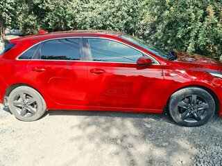 2018 Kia Ceed III, красный, 1900000 рублей, вид 2