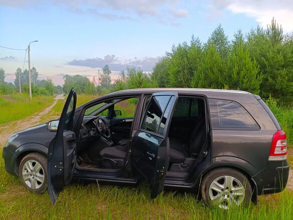 2013 Opel Zafira B Рестайлинг, серый - вид 7
