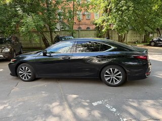 2018 Lexus ES 250 VII, чёрный, 3100000 рублей, вид 2