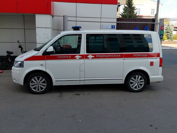 2012 Volkswagen Multivan, белый, 3000000 рублей - вид 3