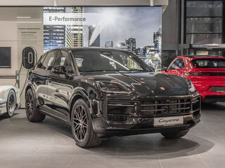 2026 Porsche Cayenne III Рестайлинг, чёрный, 20499000 рублей, вид 2