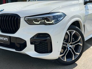 2021 BMW X5 40i IV (G05/G18), белый, 6295000 рублей, вид 4