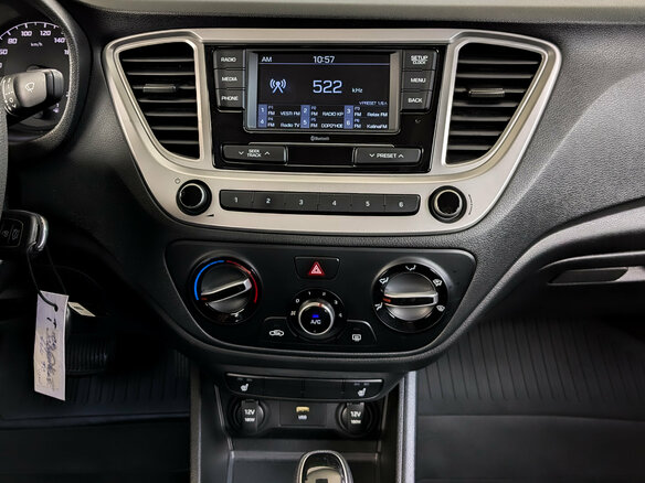 2022 Hyundai Solaris II Рестайлинг, белый, 1499000 рублей - вид 14