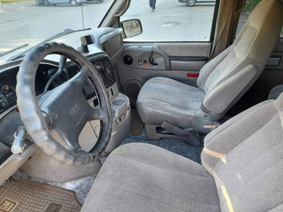 1997 GMC Safari II, зелёный, 850000 рублей - вид 14