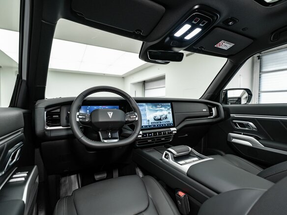 2025 Changan Deepal G318 I, серый, 6090000 рублей - вид 7
