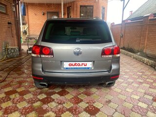 2007 Volkswagen Touareg I Рестайлинг, серый, 980000 рублей, вид 4