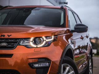 2017 Land Rover Discovery Sport I, оранжевый, 2300000 рублей, вид 2