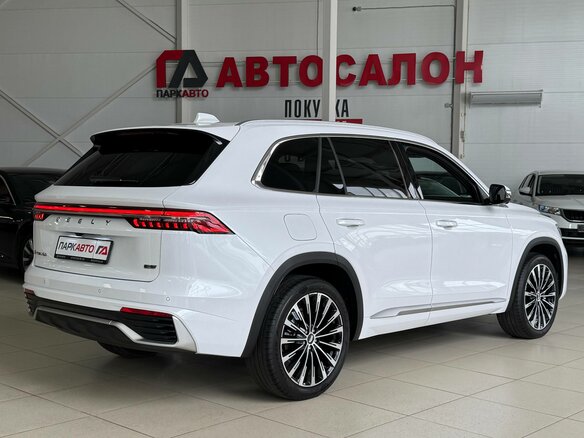 2026 Geely Monjaro I Рестайлинг, белый - вид 4