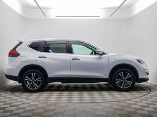 2022 Nissan X-Trail III Рестайлинг, белый, 2565000 рублей, вид 4