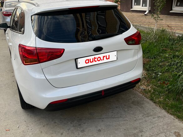 2015 Kia Ceed II, белый, 810000 рублей - вид 2
