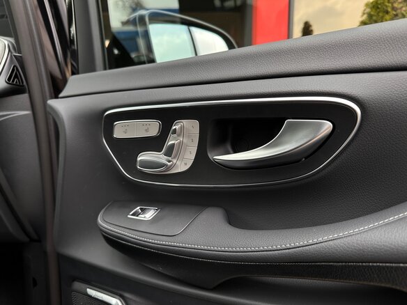 2025 Mercedes-Benz V-Класс Extra Long 300 d экстра длинный III (W447) Рестайлинг 2, чёрный, 13990000 рублей - вид 13
