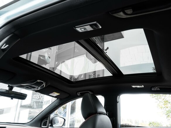 2023 Geely Coolray I, синий, 1727800 рублей - вид 11