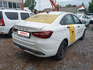 2024 Lada (ВАЗ) Vesta I Рестайлинг (NG), белый, 816750 рублей, вид 3