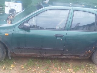1998 Nissan Almera I (N15), зелёный, 60000 рублей, вид 3