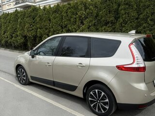 2009 Renault Scenic III, золотистый, 690000 рублей, вид 5
