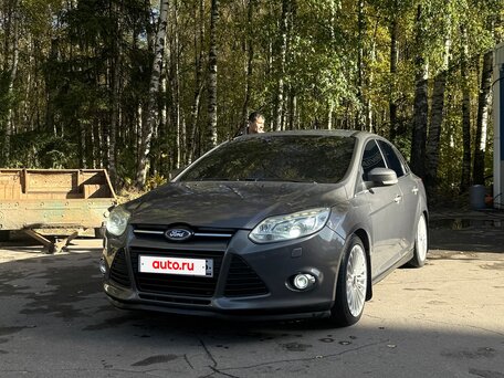 2013 Ford Focus III, серый, 940000 рублей, вид 2