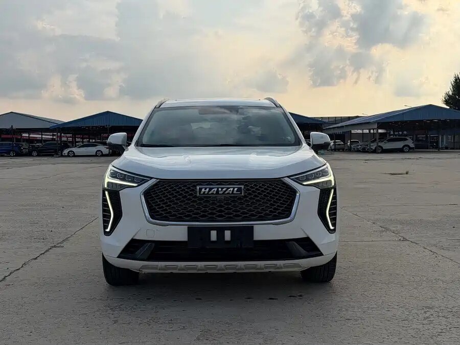 Открыть фотографии: Haval Jolion I