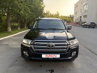 2019 Toyota Land Cruiser 200 Series Рестайлинг 2, чёрный, 7590000 рублей, вид 1