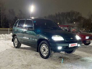 2005 Chevrolet Niva I, зелёный, 180000 рублей, вид 1