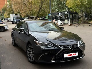 2021 Lexus ES 250 VII Рестайлинг, чёрный, 4800000 рублей, вид 1