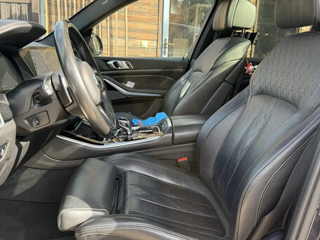 2019 BMW X5 30d IV (G05/G18), серый, 6500000 рублей, вид 5